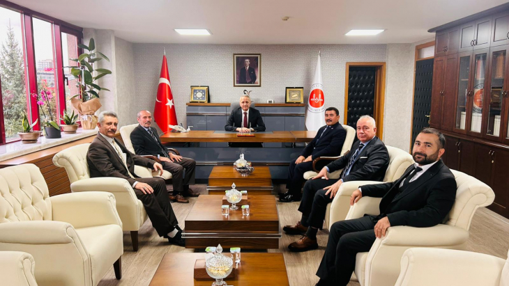 DİYANET BİRLİK SEN’DEN İNSAN KAYNAKLARI GENEL MÜDÜRÜ SİNAN KAZANCI’YA ZİYARET